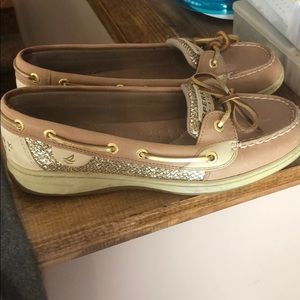 Sperrys